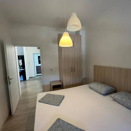 Ivi Apartment