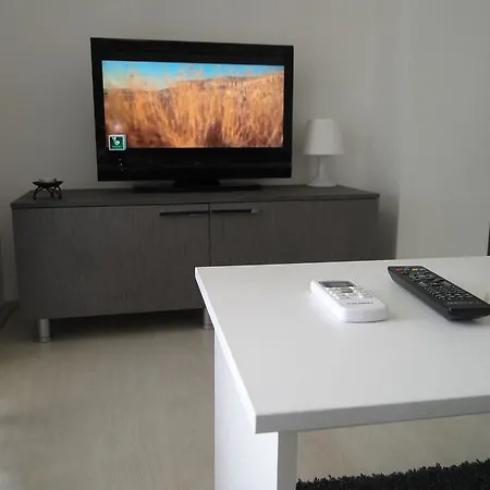 Apartment Ivi *